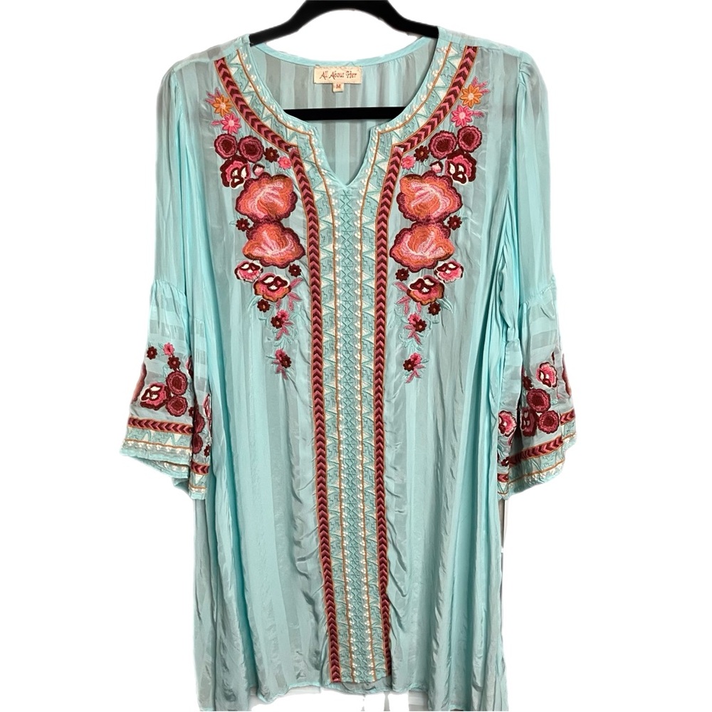 VTG Embroidered Tunic Pastel Turqoise Size Medium - Picture 5 of 7